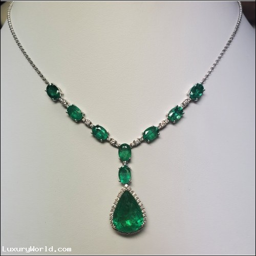 Auction Monday 6/24/24 $38,000 12.22Ctw Emerald and Diamond Necklace 18k White Gold