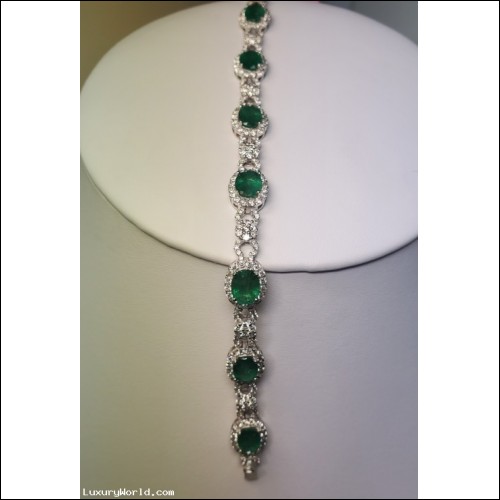 Auction Tuesday 6/25/24 $25,800 12.94Ctw Emerald and Diamond Bracelet 14k White Gold